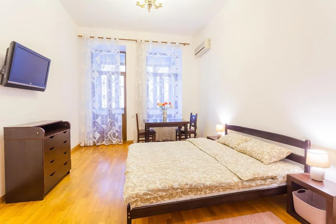Apartments In Pechersk 0*, キエフ
