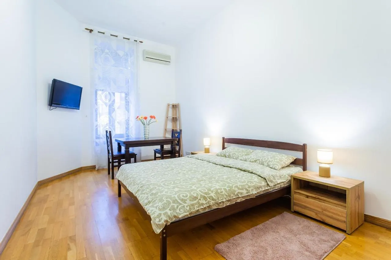 Apartments In Pechersk  キエフ