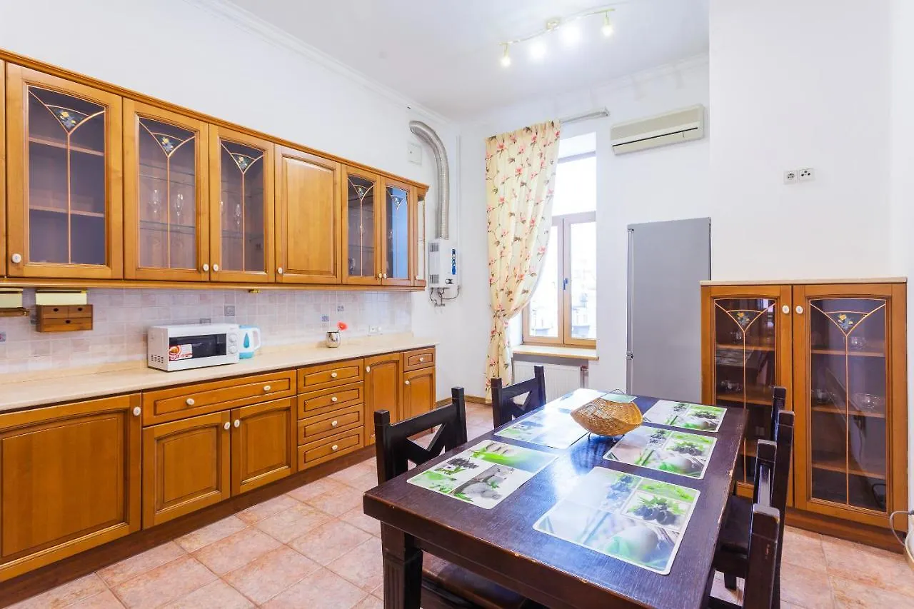 Apartments In Pechersk  キエフ